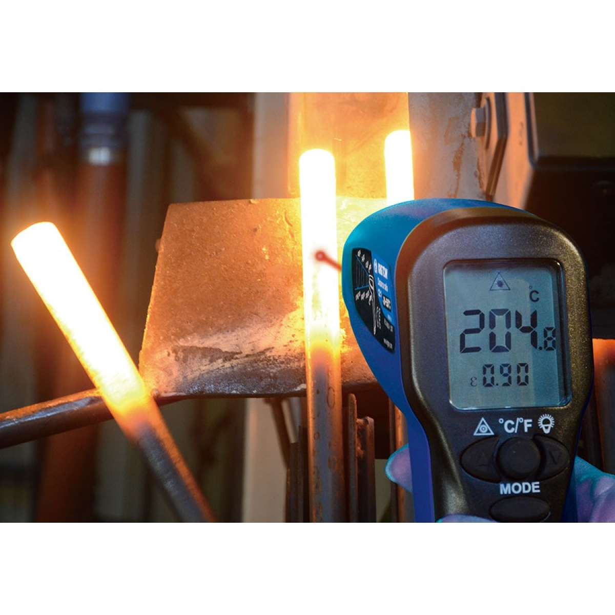 Teploměr infračervený bezdotykový -30°C až +550°C