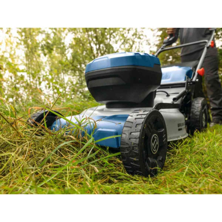 06008C8200 Aku sekačka s pojezdem GRA18V2-46SP solo-2