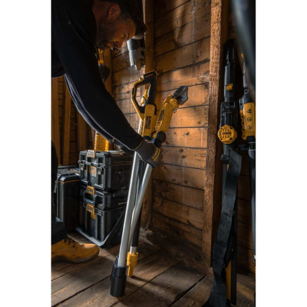 Aku zahradní nůžky s prodlužovací tyčí DeWalt DCMPP569N-XJ - 3 Aku zahradní nůžky s prodlužovací tyčí DeWalt DCMPP569N-XJ - 3