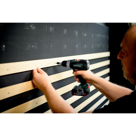 Aku vrtací šroubovák Metabo BS 18 L 2x2.0Ah 614051500 - 2 Aku vrtací šroubovák Metabo BS 18 L 2x2.0Ah 614051500 - 2