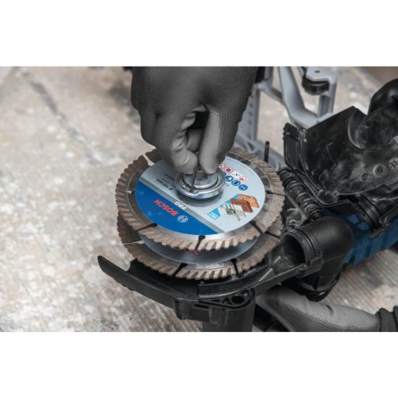 Aku drážkovací fréza do zdiva Bosch PRO GNF 18V-40 bez baterií 06016C5000 - 4