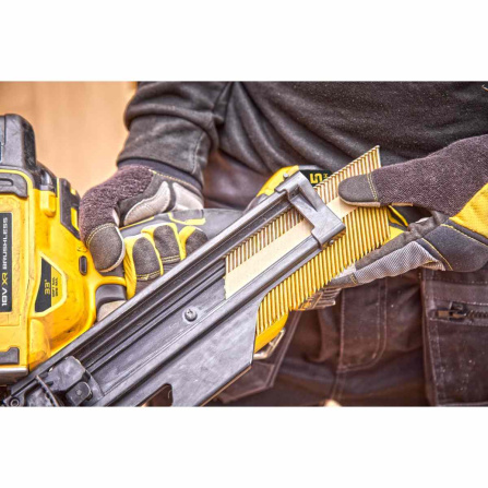 Aku hřebíkovačka DeWalt 18V XR, 2x5,0 Ah DCN692P2 - 3