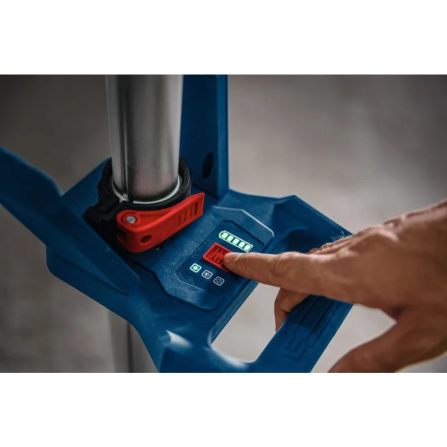 Aku svítilna Bosch PRO GLT 18V-5000 06019P5000 - 4 Aku svítilna Bosch PRO GLT 18V-5000 06019P5000 - 4