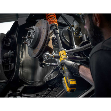 Aku ráčna DeWalt DCF512EN 18V 1/2 - 7 Aku ráčna DeWalt DCF512EN 18V 1/2 - 7