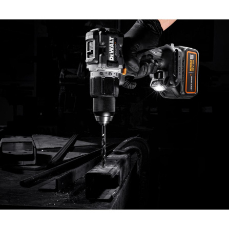 Sada aku vrtačky DCD85M a rázového utahováku DCF85M DeWalt edice McLaren DCK200MP2T - 5