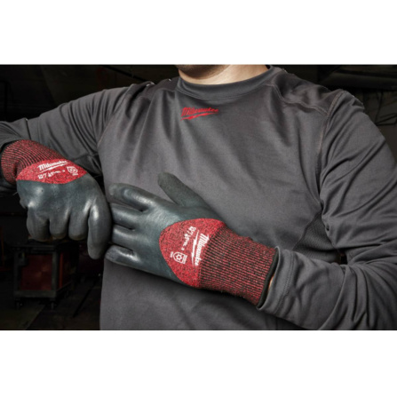 Zímní pracovní rukavice s povrchovou úpravou pro třídu C vel. 10/XL Milwaukee 4932471349  - 2