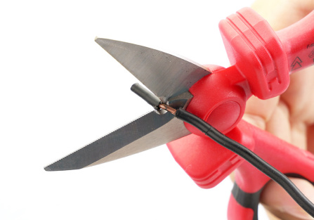 Nůžky elektrikářské izolované VDE L160 mm