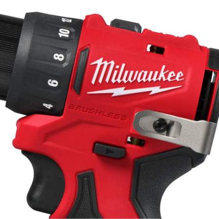 Aku vrtací šroubovák Milwaukee M12 BLDDRC-201BRF 4933500773 - 3