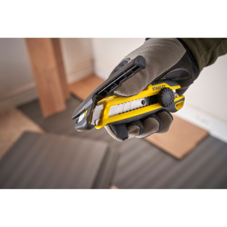 Nůž ulamovací s kolečkem 18 mm Stanley Fatmax STHT10500-0 - 4