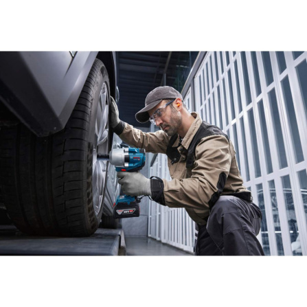 Aku rázový utahovák Bosch PRO GDS 18V-780 2x5.0Ah 06019P4021 - 4