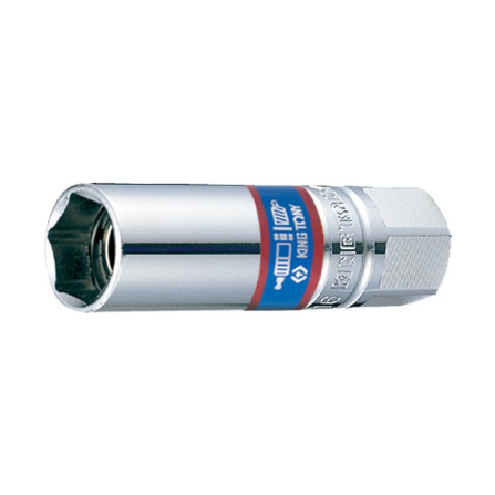 Hlavice nástrčná s magnetem na zapalovací svíčky King Tony 3/8 CrV 6 hran, 16mm 366516