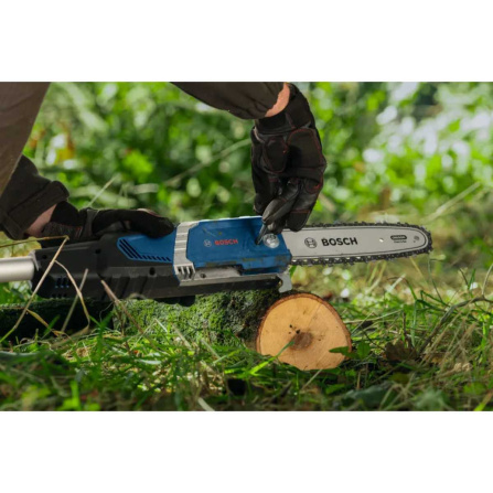 Aku prořezávací pila s prodlužovací tyčí Bosch Professional GKE 18V-25 TP bez aku 06008D6000 - 7